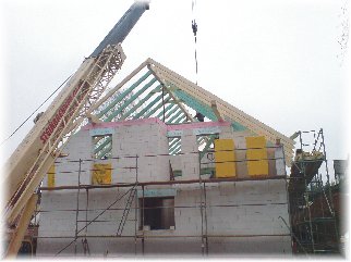 [Dachstuhl Doppelhaus in Gera]