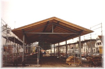 [Dach f&uuml;r Restaurantgeb.]