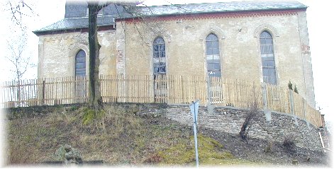 [Zaunbau Kirche/Friedhof in Knau]