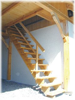 [Carport mit Ger&auml;teschuppen in Knau]